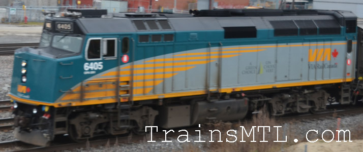 Locomotive VIA6405 left side / coté gauche